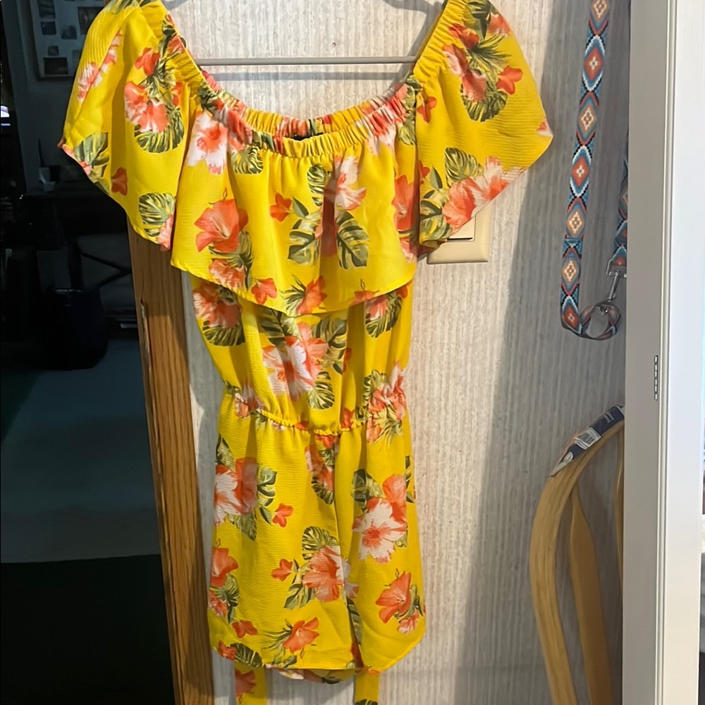 Floral Off-Shoulder Yellow romper